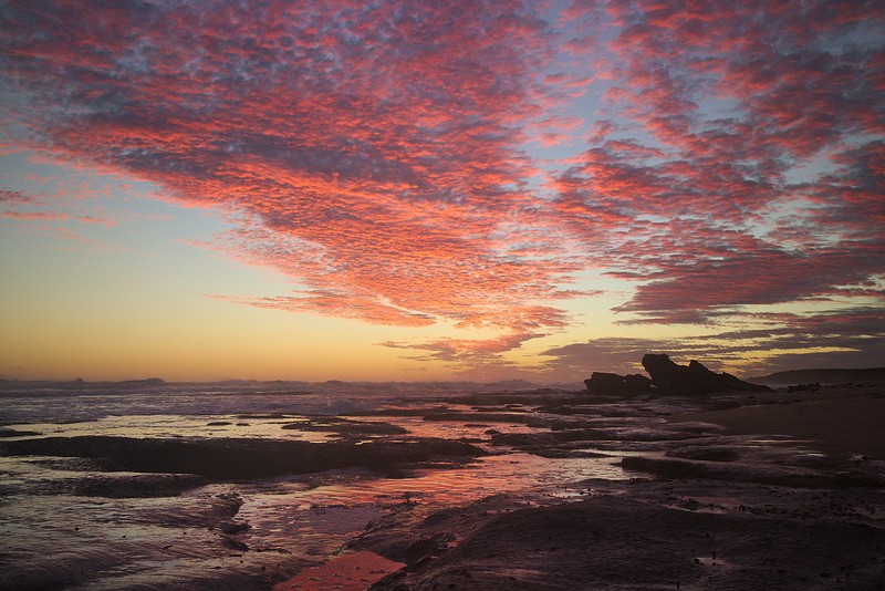 Red clouds after sunset at Merri Marine Sanctuary, Warrnambool

#victoria #australia