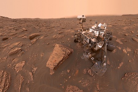 NASA Curiosity Mars rover selfie

Sol 2082